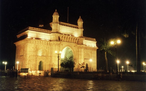 Gateway-of-India-Night-View